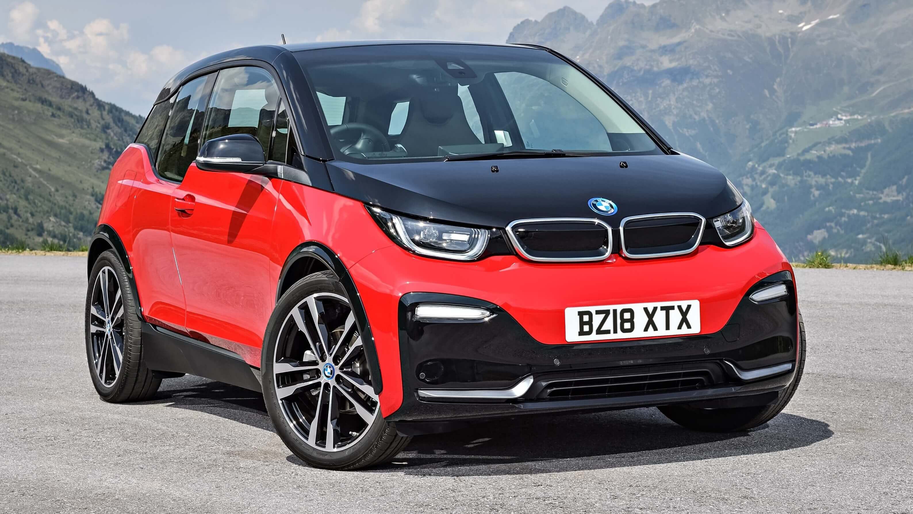 Small bmw electric deals car